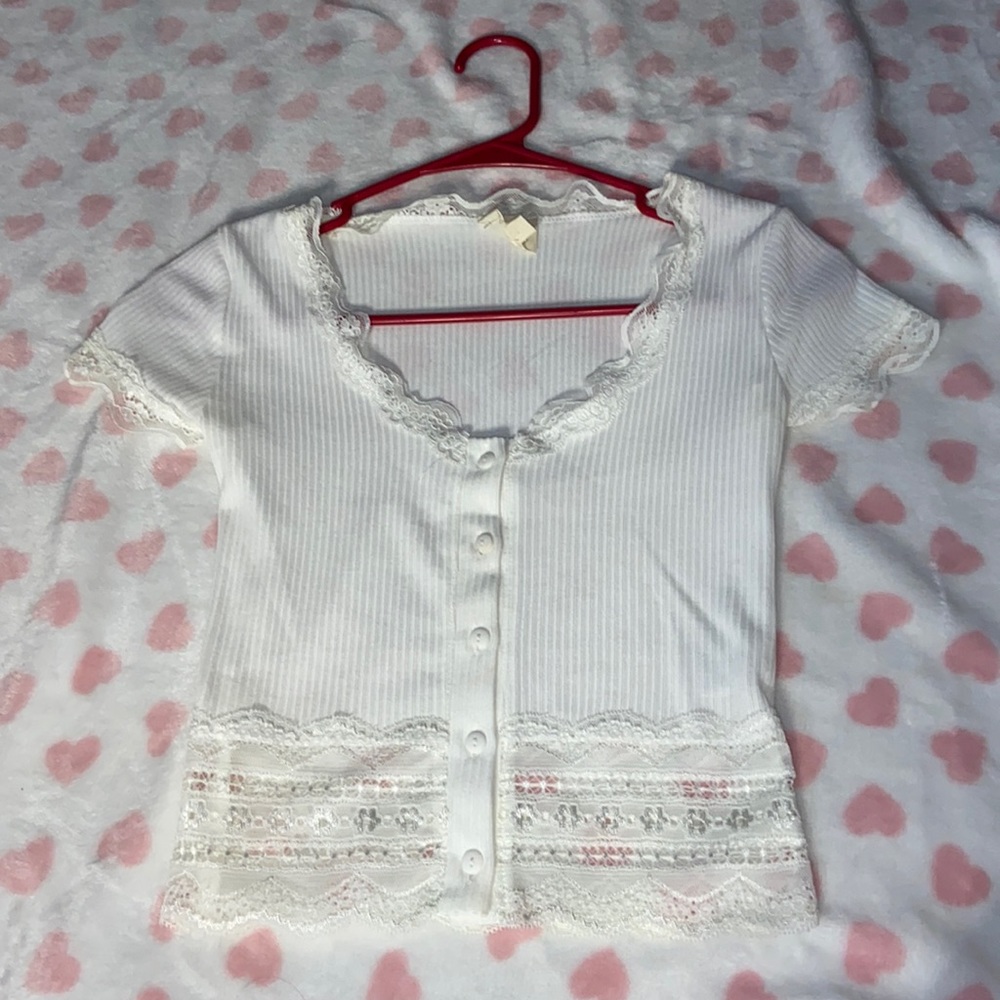 White top with lattice bottom fringe